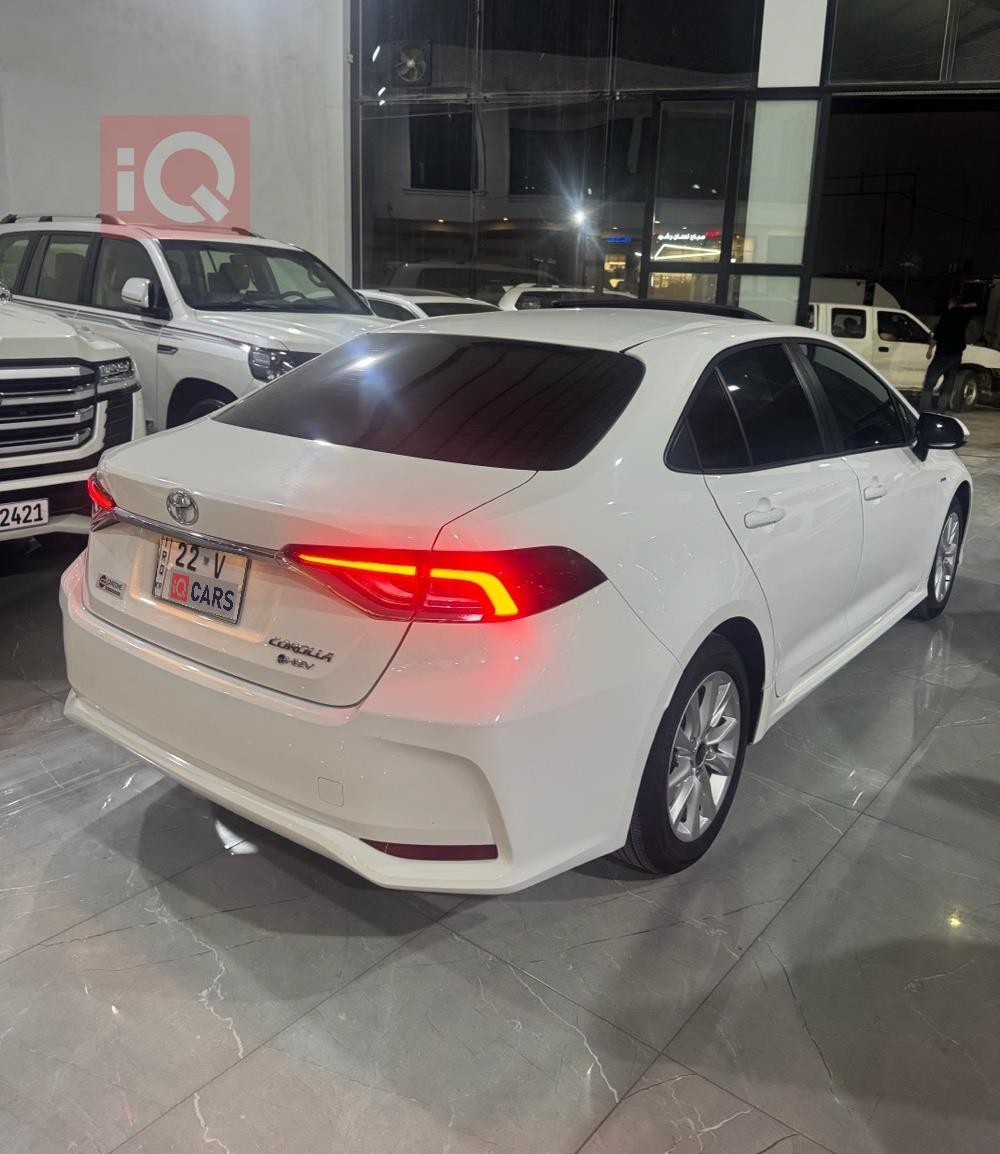 https://cdn.iqcars.io6d5178ee-edc4-45ce-b593-bab9c8f053e9_3.jpg